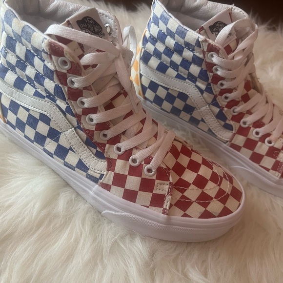 Vans Sk8-Hi
Checkerboard Multi - Picture 4 of 7